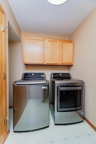 3236 35th Avenue S Fargo ND 58104