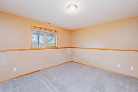3236 35th Avenue S Fargo ND 58104