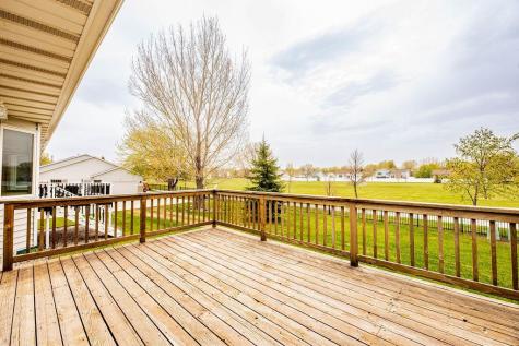 3236 35th Avenue S Fargo ND 58104