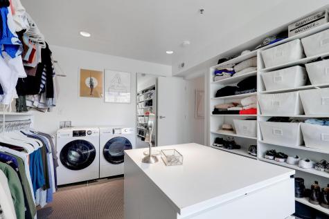 48 Groveland Terrace Minneapolis MN 55403