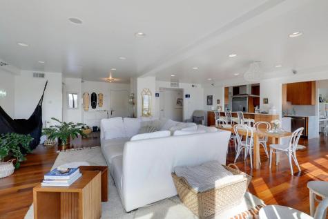 48 Groveland Terrace Minneapolis MN 55403