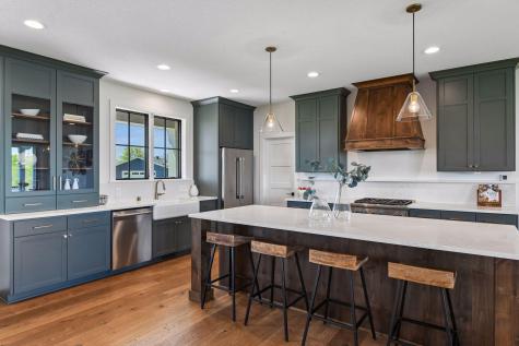 8182 Waterset Circle Mound MN 55364