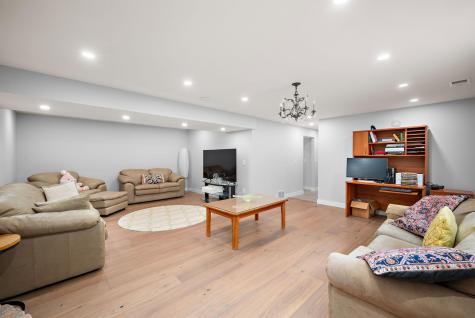 27755 Island View Road Shorewood MN 55331