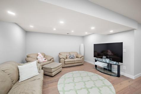 27755 Island View Road Shorewood MN 55331