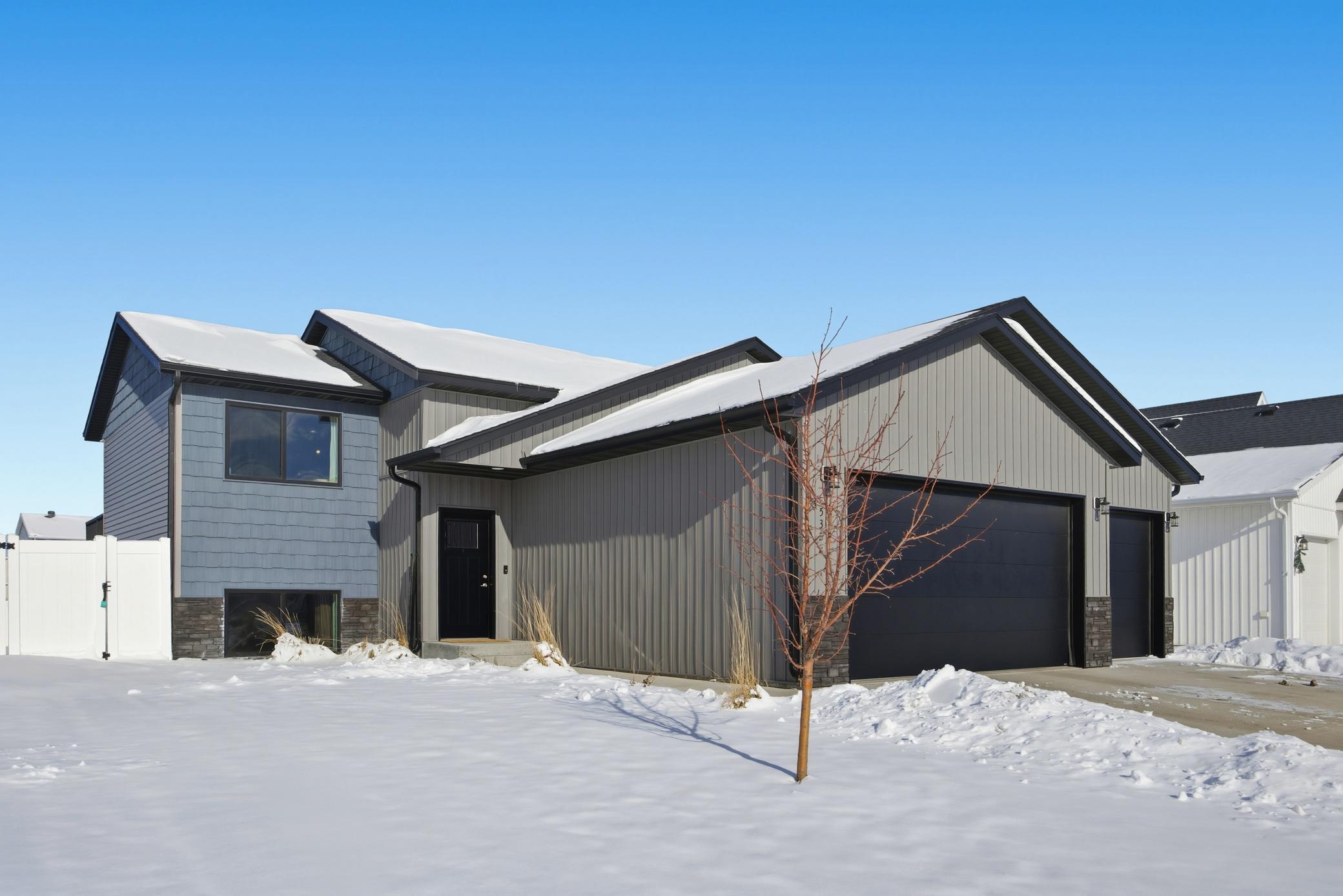 5322 8th Street W West Fargo ND 58078