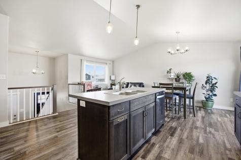 5322 8th Street W West Fargo ND 58078