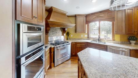 1209 Lewis Avenue SW Hutchinson MN 55350