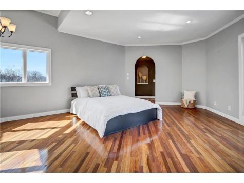 1209 Lewis Avenue SW Hutchinson MN 55350