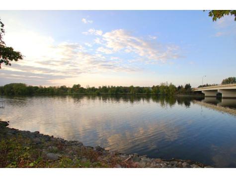 1209 Lewis Avenue SW Hutchinson MN 55350