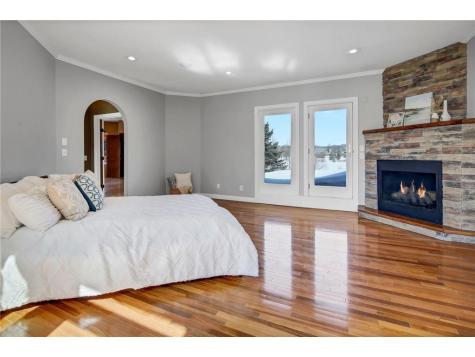 1209 Lewis Avenue SW Hutchinson MN 55350