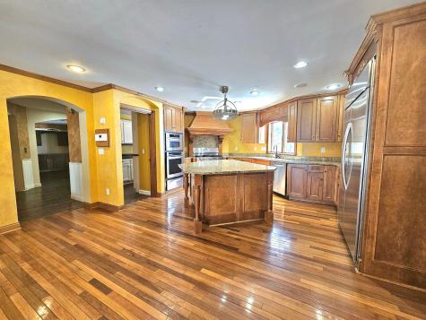 1209 Lewis Avenue SW Hutchinson MN 55350