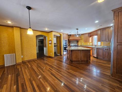 1209 Lewis Avenue SW Hutchinson MN 55350