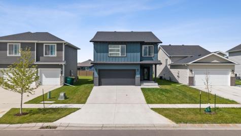 7909 Lost River Road Horace ND 58047