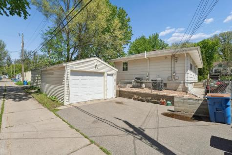 2723 Mcnair Drive N Robbinsdale MN 55422