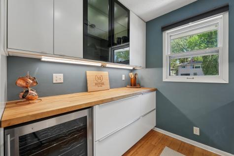 2723 Mcnair Drive N Robbinsdale MN 55422
