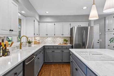 3015 Olive Lane N Plymouth MN 55447