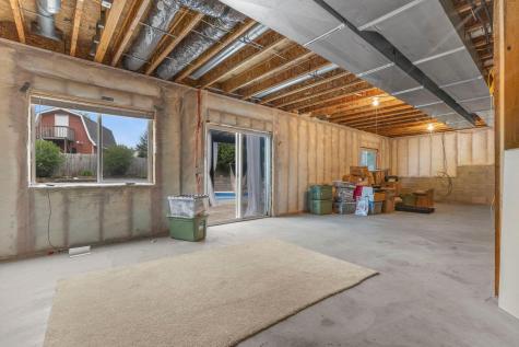 1122 Drew Drive Woodbury MN 55129