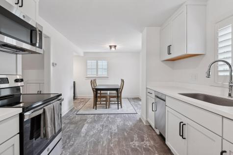 129 Chicago Avenue N Wayzata MN 55391