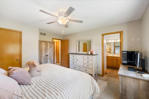 19855 Burlington Path Farmington MN 55024