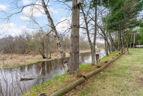 5121 Dake Road Siren WI 54872