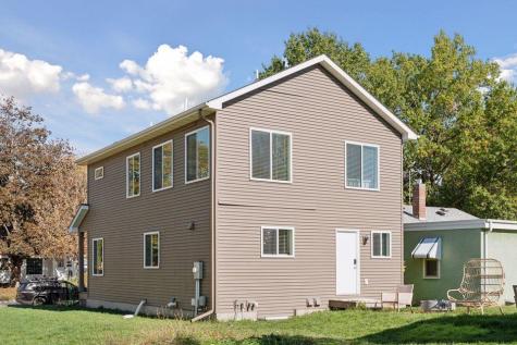 2084 E Reaney Avenue Saint Paul MN 55119