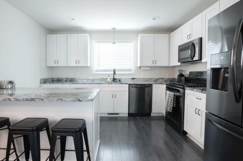 2084 E Reaney Avenue Saint Paul MN 55119