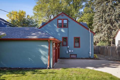 1349 4th Street N Fargo ND 58102
