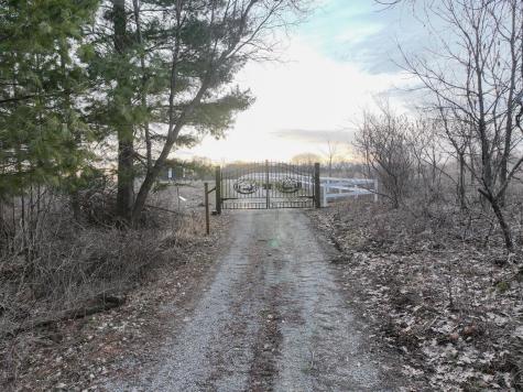11719 Ridgeview Road Hokah MN 55941