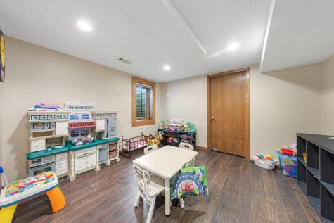 1724 Prairie Avenue SW Faribault MN 55021