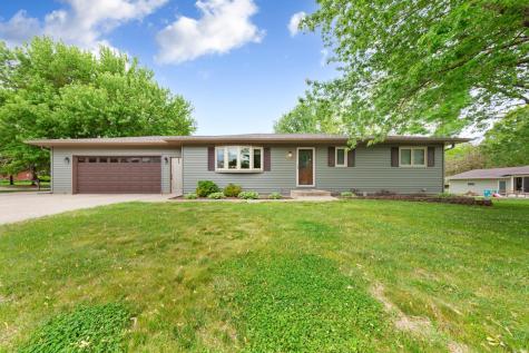 1724 Prairie Avenue SW Faribault MN 55021