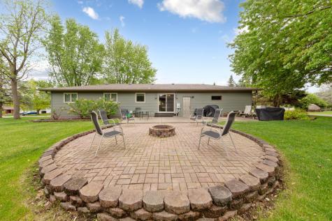 1724 Prairie Avenue SW Faribault MN 55021