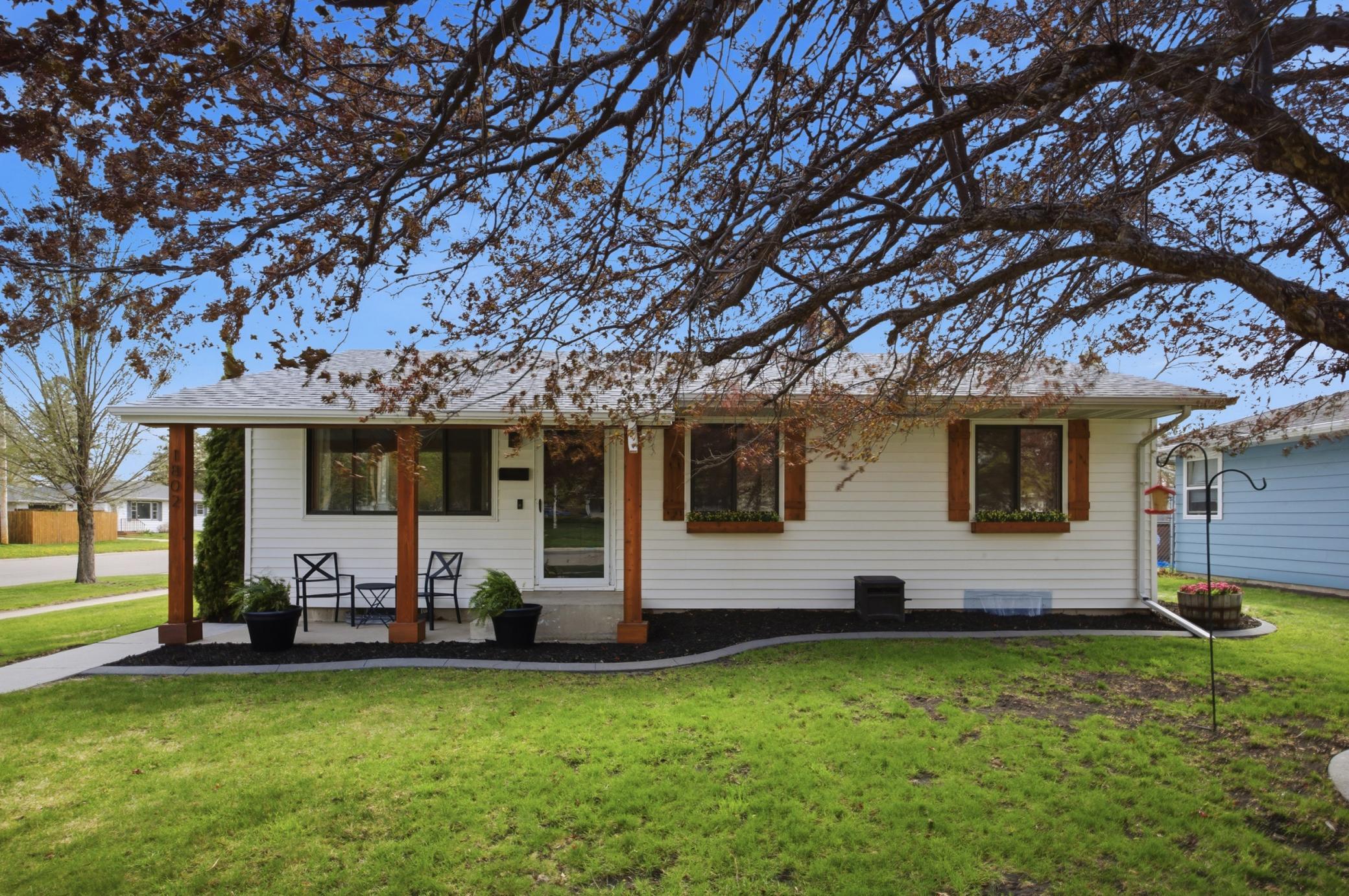 1802 18th Street S Moorhead MN 56560