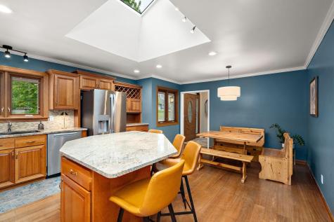 13412 Tudor Road Hopkins MN 55305