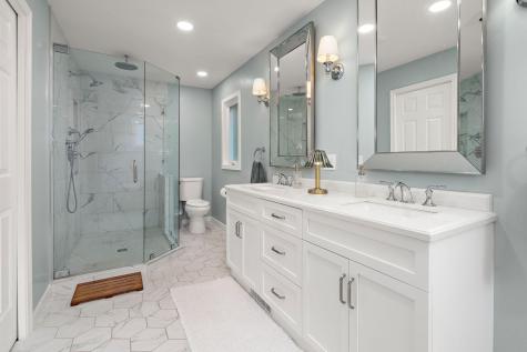 13412 Tudor Road Hopkins MN 55305