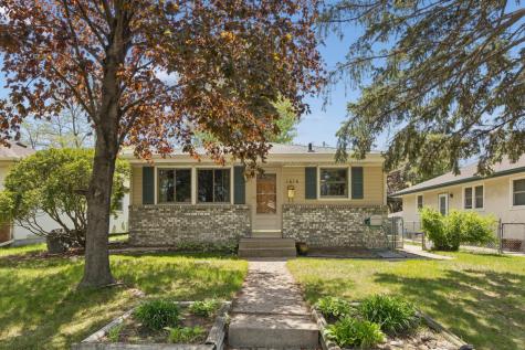 1618 Mclean Avenue Saint Paul MN 55106