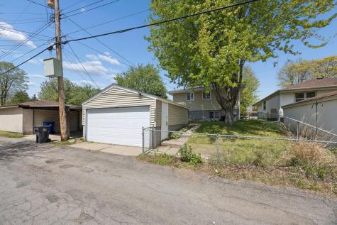 1618 Mclean Avenue Saint Paul MN 55106