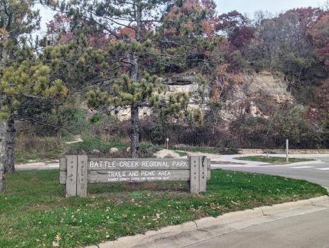 1618 Mclean Avenue Saint Paul MN 55106