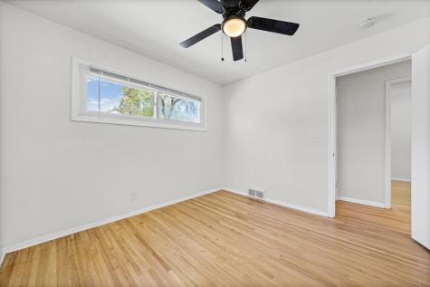 2134 Garnet Drive Eagan MN 55122