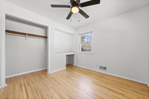 2134 Garnet Drive Eagan MN 55122