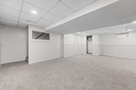 2134 Garnet Drive Eagan MN 55122