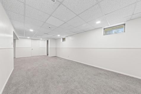 2134 Garnet Drive Eagan MN 55122