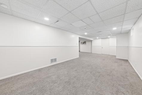 2134 Garnet Drive Eagan MN 55122