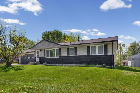 2134 Garnet Drive Eagan MN 55122
