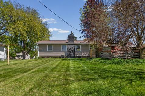 2134 Garnet Drive Eagan MN 55122