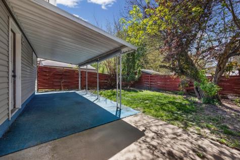 2134 Garnet Drive Eagan MN 55122