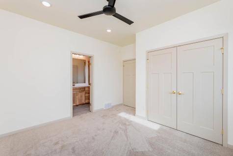 1609 5th Avenue NE Dilworth MN 56529