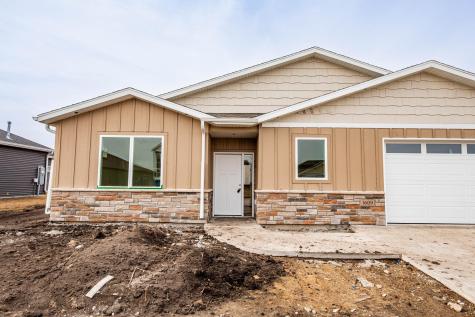 1609 5th Avenue NE Dilworth MN 56529