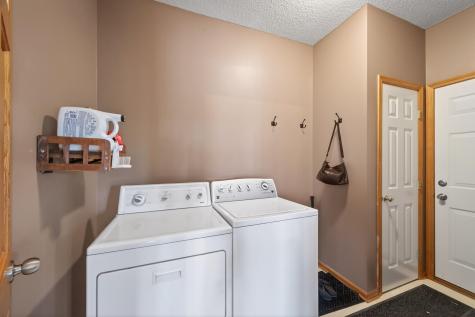 7895 Hill Road Woodbury MN 55125