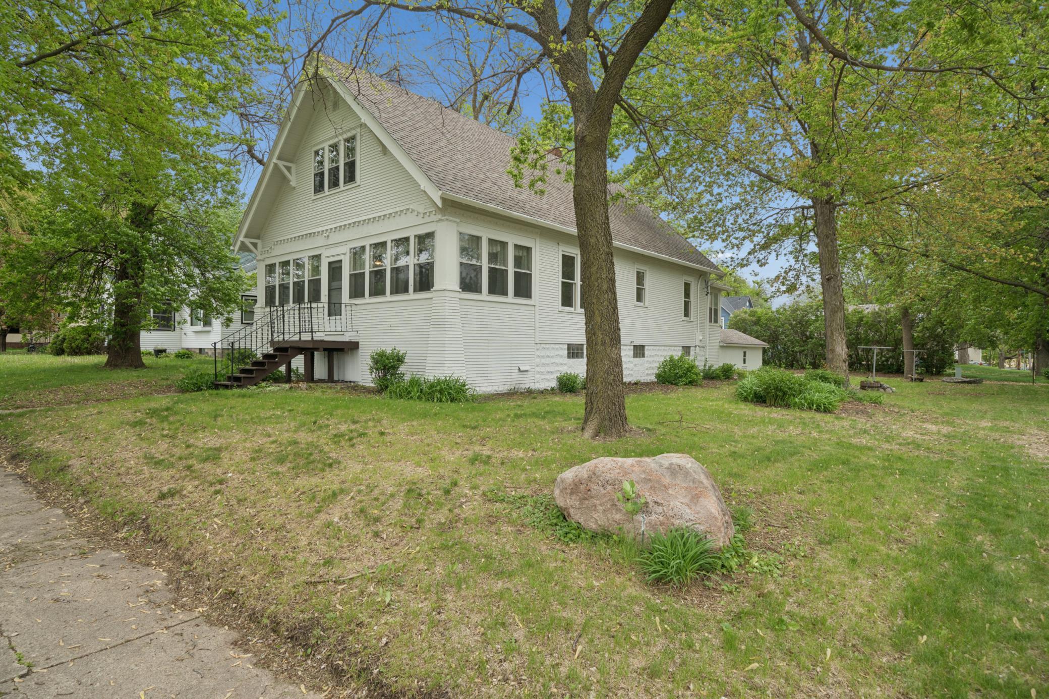 390 Mcgrann Street Green Isle MN 55338