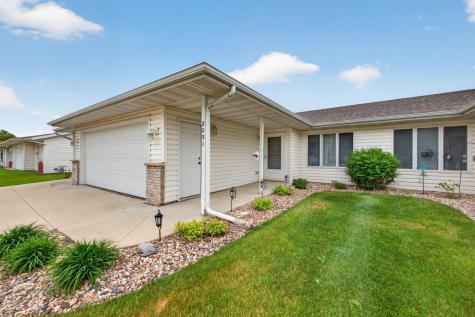 2031 Pinewood Road SE Rochester MN 55904